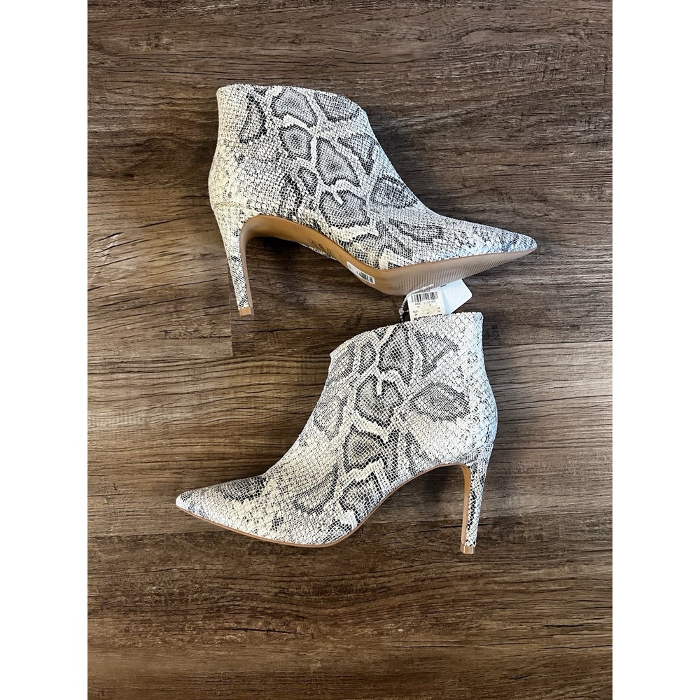 Express Snakeskin 4.5" Stiletto Heeled Boots Sz 8 Black White Sexy NEW $78